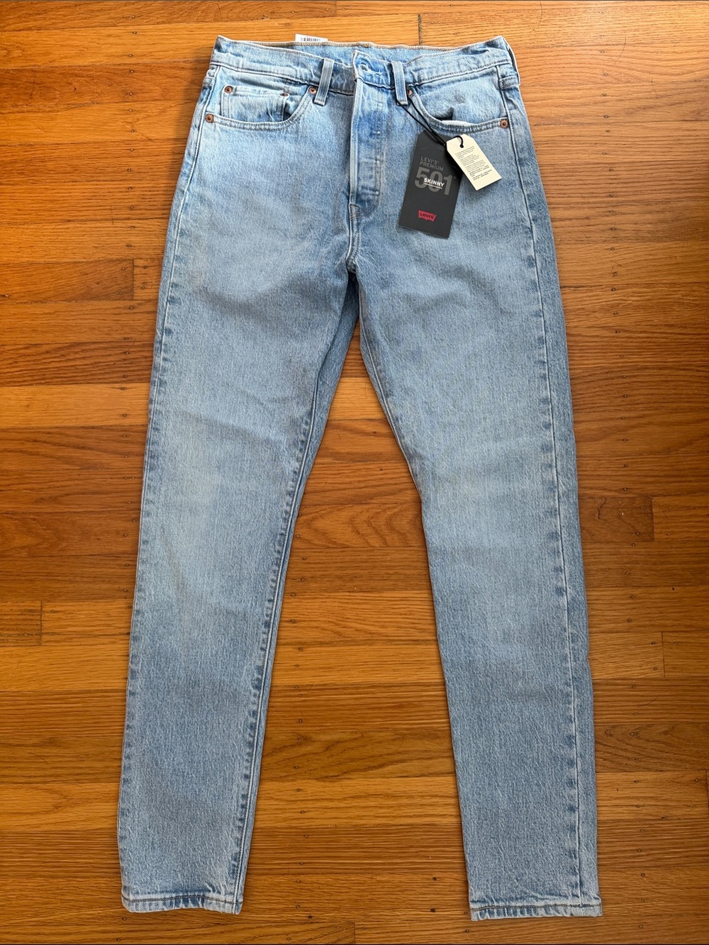 NWT Levi’s 501 Light Blue Jeans